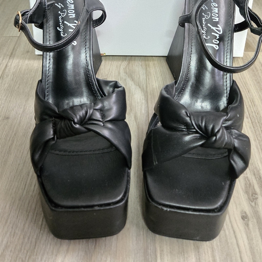 Lemon Drop By Privileged Hiner Platform Heels - Picture 11 of 11